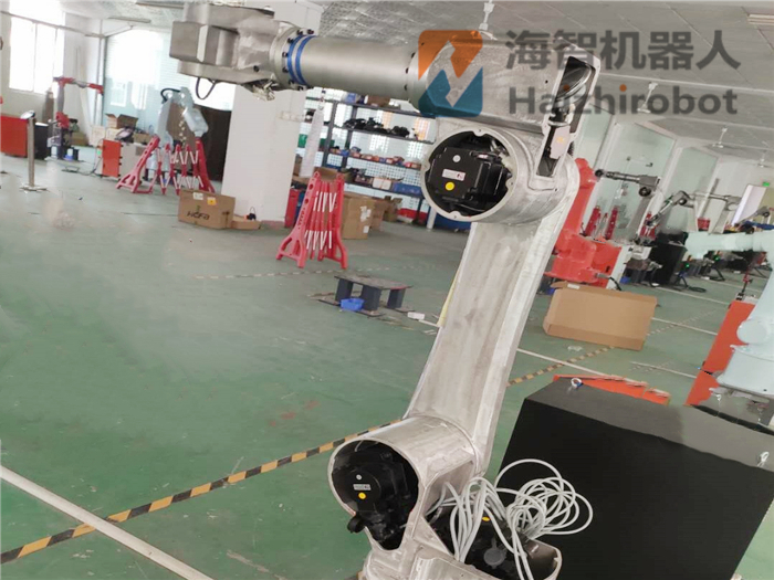 工業(yè)機(jī)器人成本要多少？機(jī)械手臂成本分析！