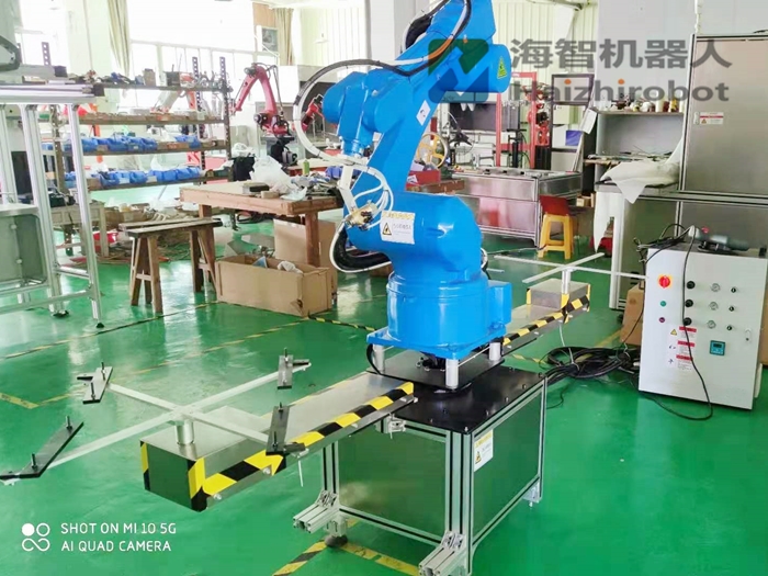 浙江電器噴涂，轉(zhuǎn)臺(tái)噴粉噴漆機(jī)器人項(xiàng)目